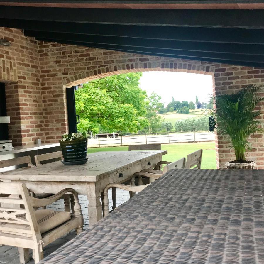 Een Prachtige En Luxueuze Vakantiewoning Dat Is Hof Leskensdaele Geraardsbergen Exterior foto